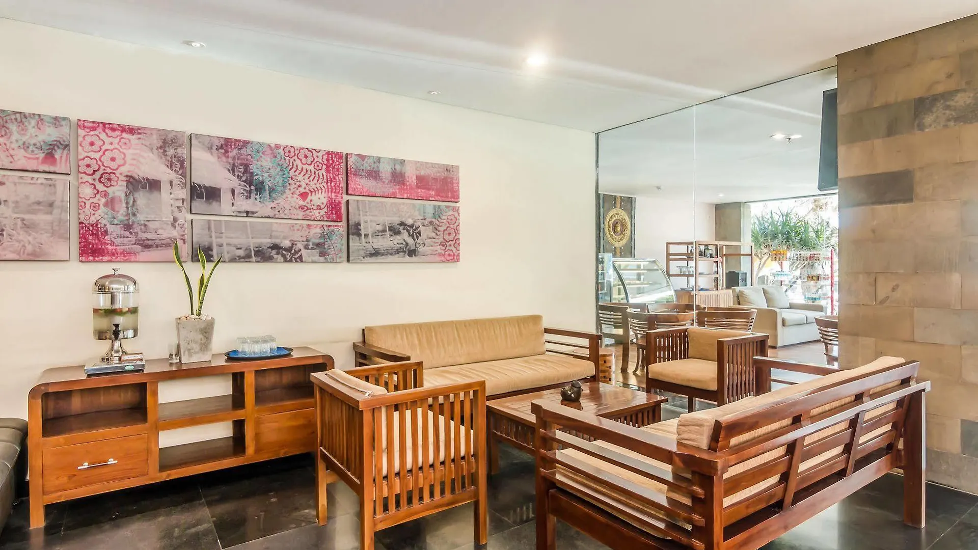 Zen Rooms Badung Nakula Legian